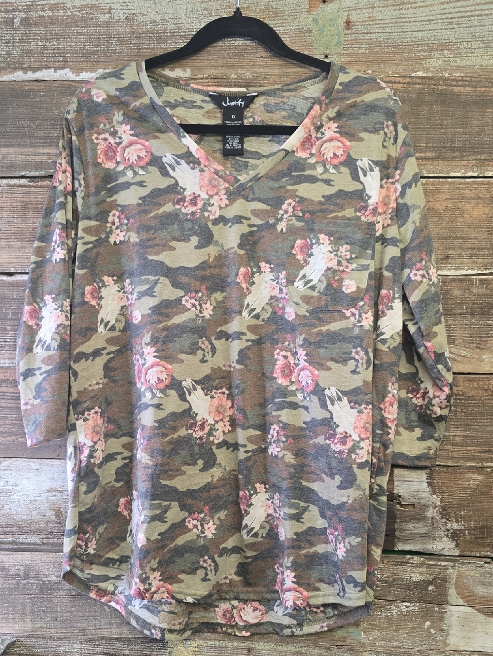 Justify Olive Camo & Pink Floral V-Neck Top, Size 1X